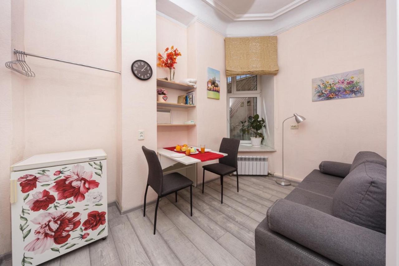 Comfortable Apartment In The Very Center Of オデッサ エクステリア 写真